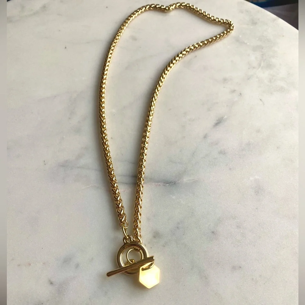 Gold Plated Chunky Toggle Necklace - Picture 3 of 4